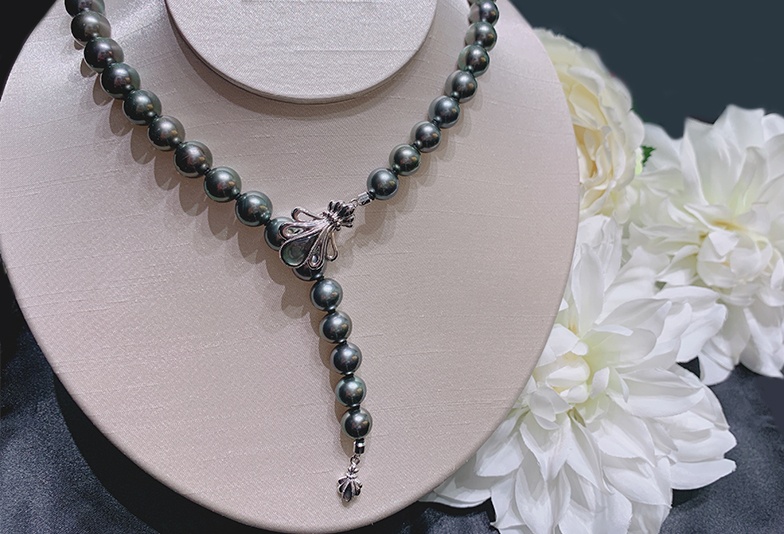 福井市で見られるお洒落な真珠のネックレス